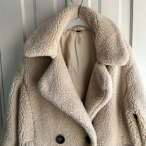 Free People Notched Teddy Peacoat in Oatmeal - Picture 3 of 8